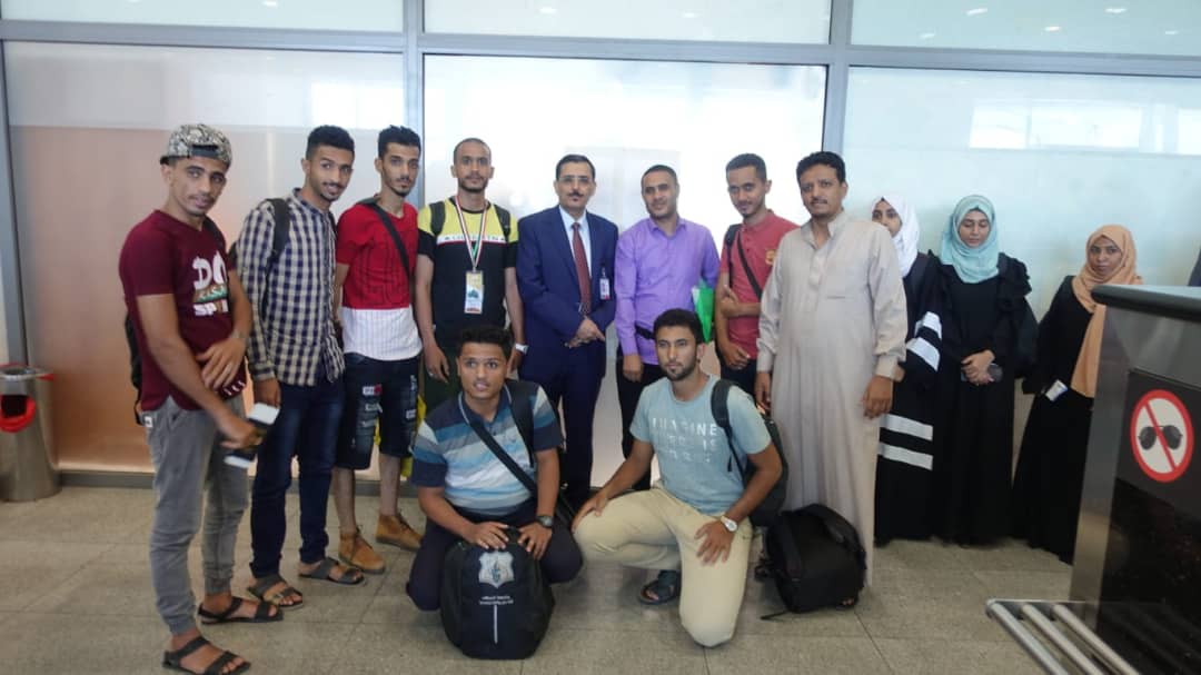 صورة سفير اليمن لدى “الكويت” يستقبل بعثة جامعة العطاء ويبدي الإستعداد لتقديم التسهيلات اللازمة لها
