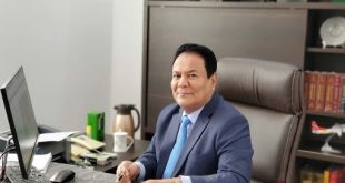 صورة السفير اليمني لدى الصين يكشف موعد  اجلاء الطلاب اليمنيين من ووهان