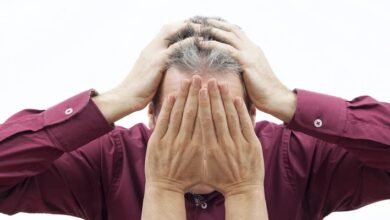 صورة طبيبة روسية تتحدث عن خلل يشكل 60% من أسباب الصداع!