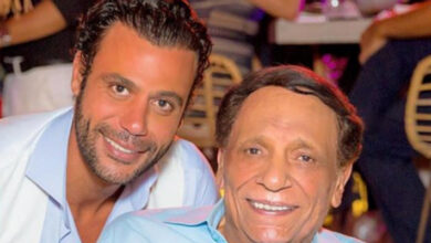 صورة على خطى والده.. محمد عادل إمام الأعلى أجرا في رمضان بمبلغ فلكي