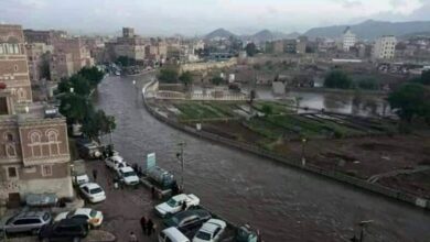 صورة بسبب الأمطار.. مقتل أسرة كاملة في انهيار منزل شمالي اليمن