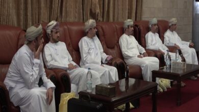 صورة وفد عماني يصل إلى صنعاء لاستكمال مباحثات مع الحوثيين