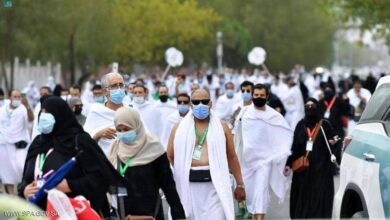 صورة الحجاج “يؤدون ركن “الحج الأعظم”