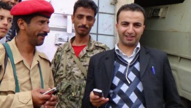 صورة فريق حقوقي برئاسة الزميل العيزقي ينوي رصد الأوضاع الإنسانية للسجناء والسجينات بسجن المنصورة  في عدن  