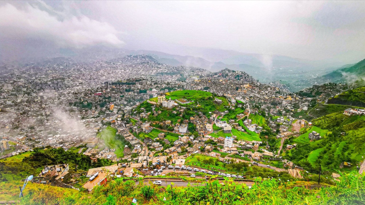 1الصورة منظر عام لمدينة إب