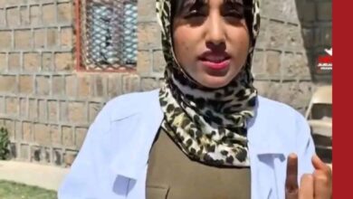 صورة بين الانتقاد والمعاناة.. طبيبة من إب تكشف واقعًا صحيًا ينهكه النقص داخل مستشفى ريفي