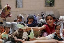 قرار حكومي بصرف بدل غلاء معيشة للموظفين وسط تدهور الاوضاع صورة قرار حكومي بصرف بدل غلاء معيشة للموظفين وسط تدهور الاوضاع